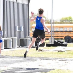 Meet your Posher, Mabry